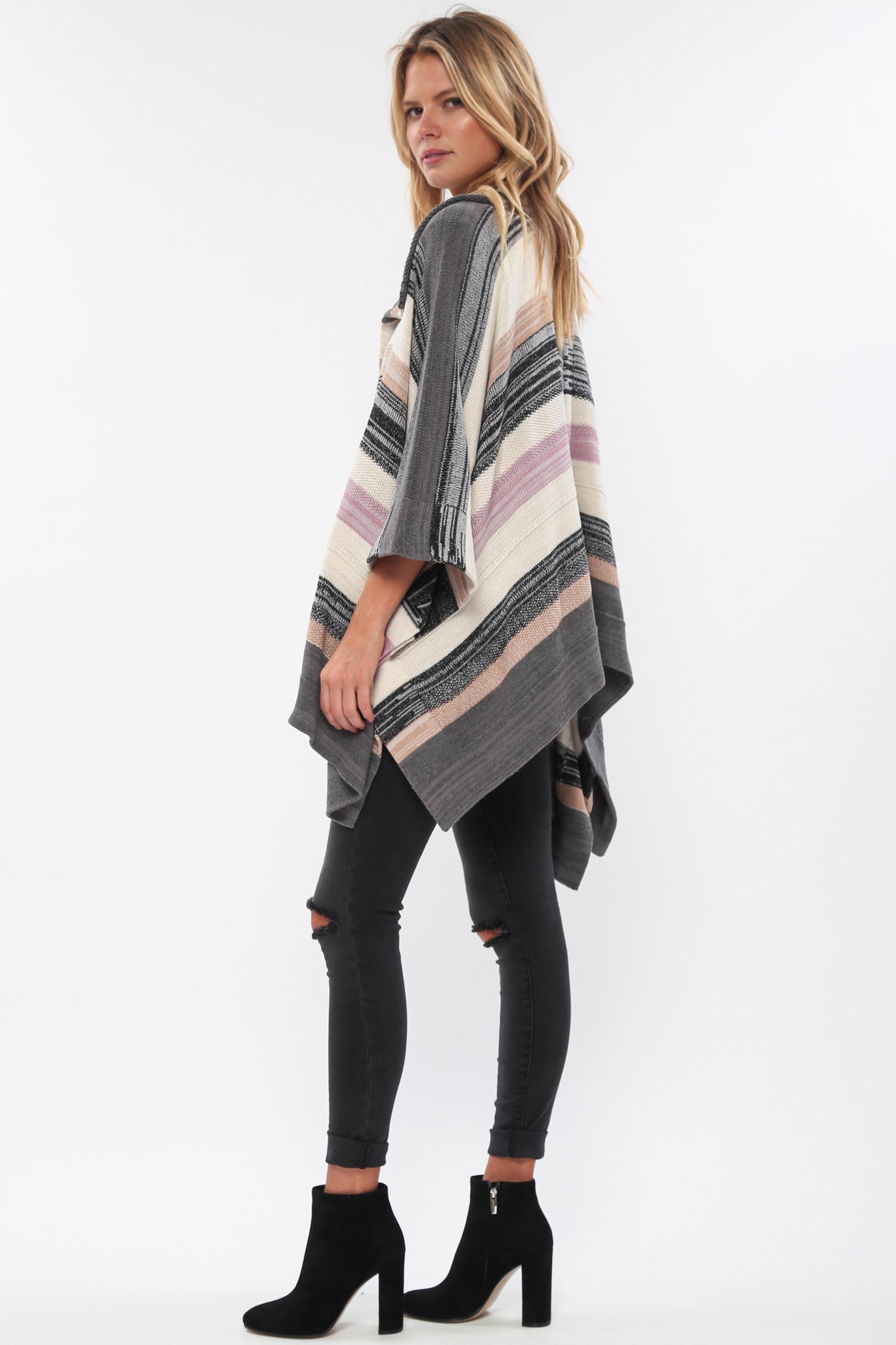 THE TOPIC AND TOP PICK ABSTRACT MINI DRESS – AKIRA